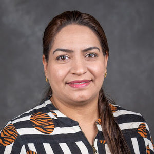 Meet your Posher, Saba